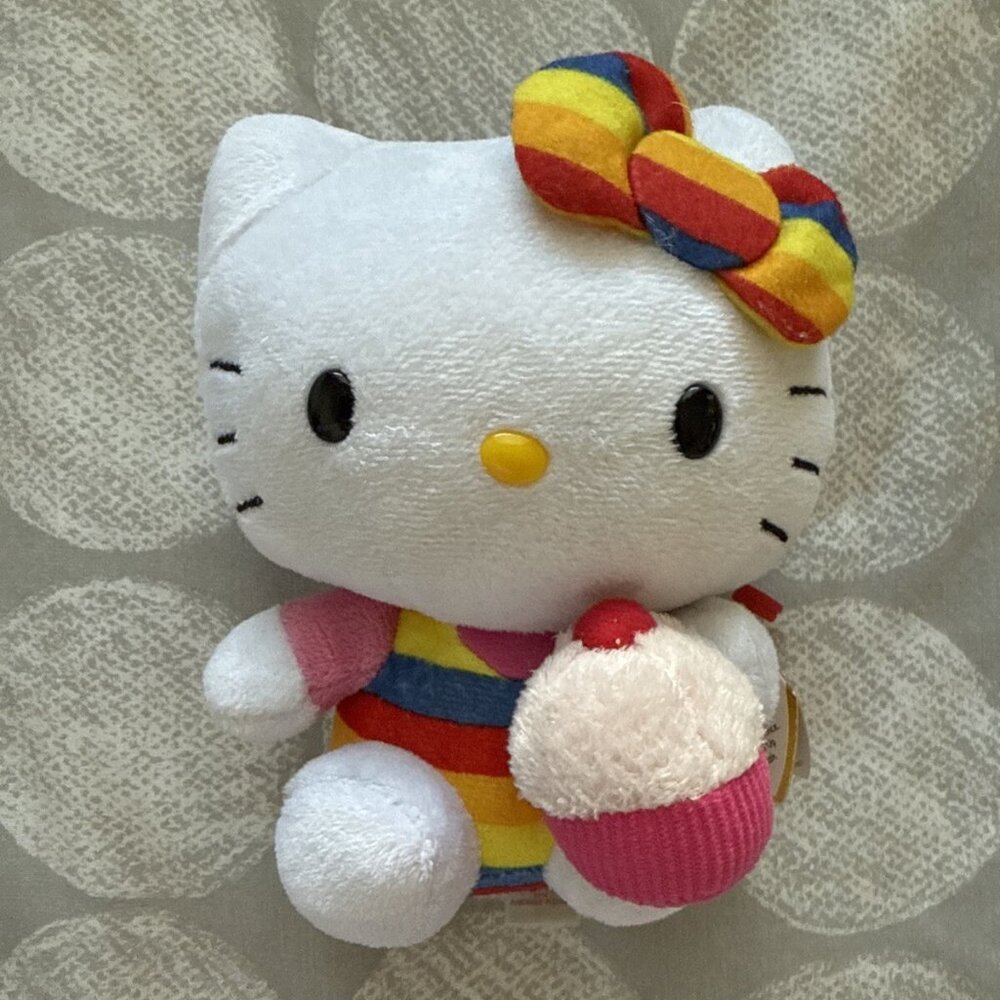 Ty Beanie Babies Hello Kitty Birthday Stripe Cupcake 6" Plush Doll 2014